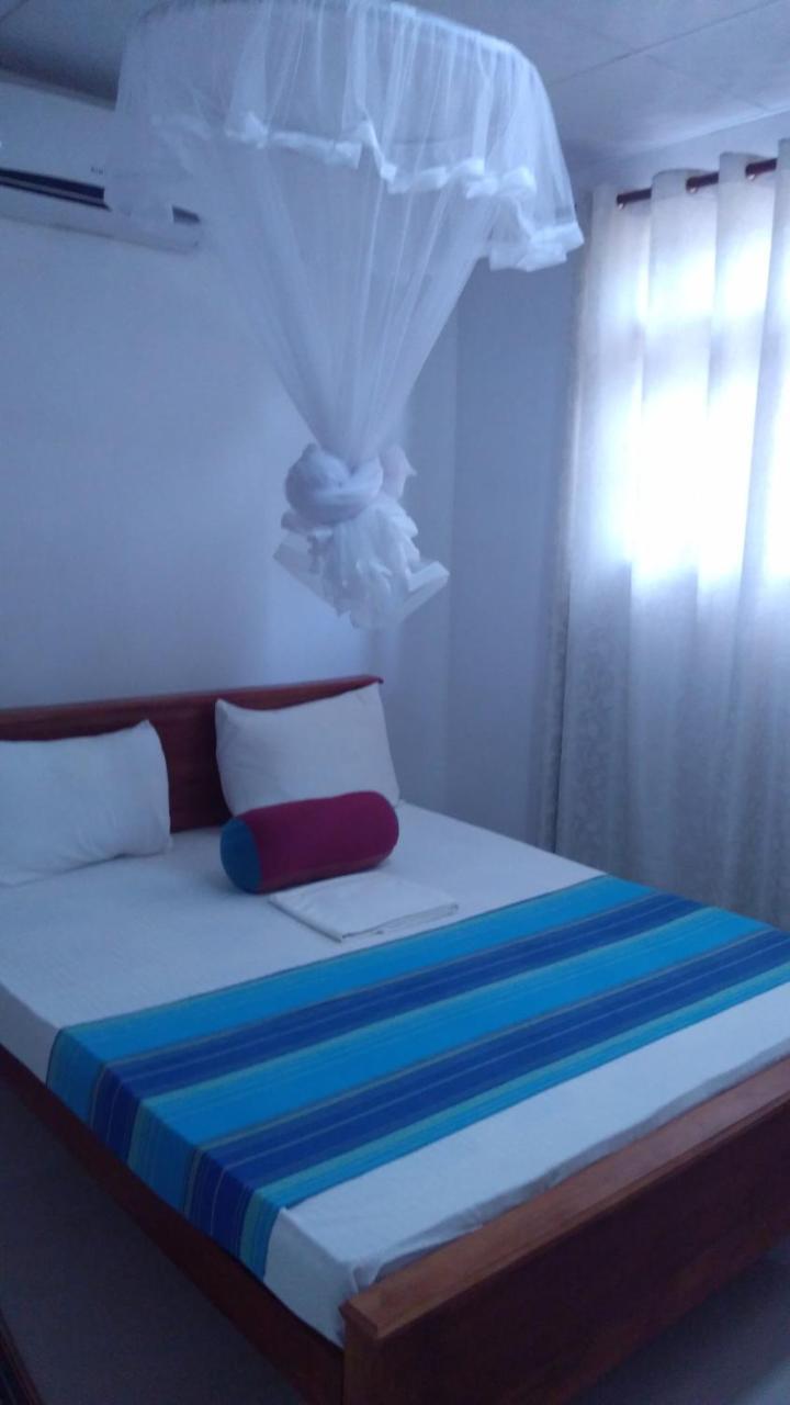 Umaya Holiday Home Anuradhapura Εξωτερικό φωτογραφία