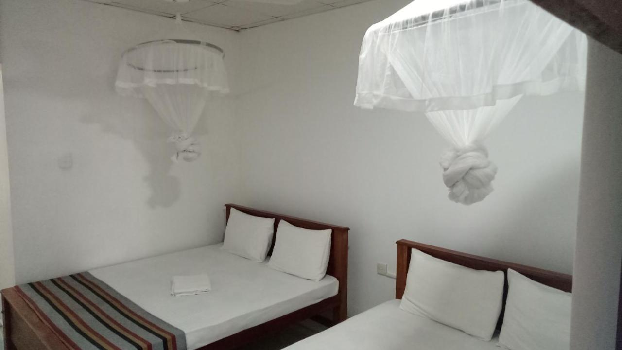 Umaya Holiday Home Anuradhapura Εξωτερικό φωτογραφία